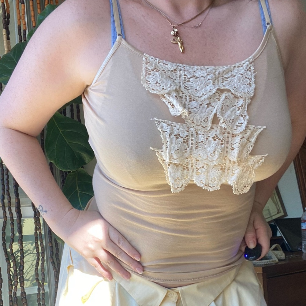 Vintage y2k Ambiance Apparel camel sandy brown cami with cream ruffle